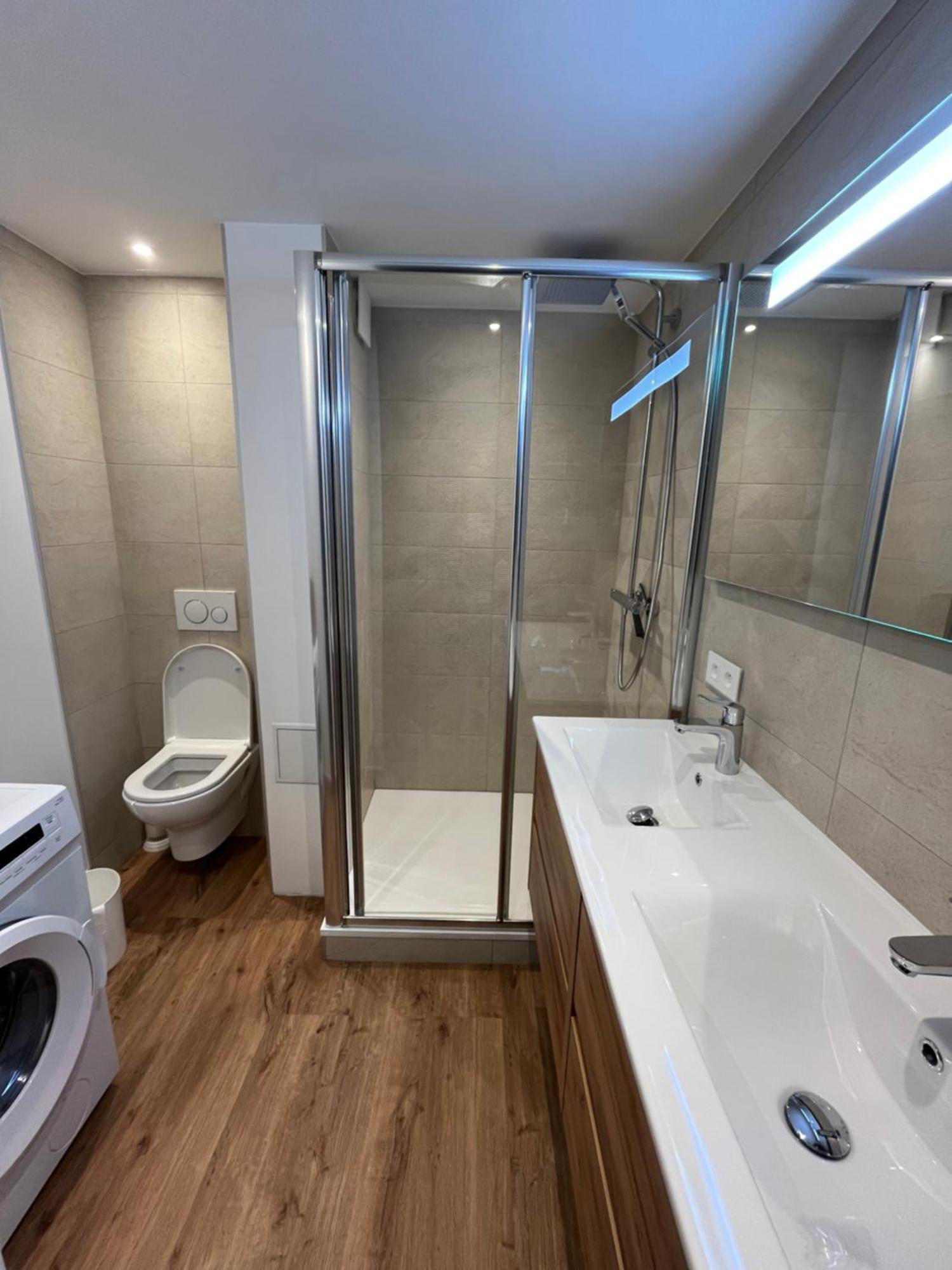 4P Au Pied Des Pistes, Refait A Neuf, La Plagne, Avec Wifi Apartment Luaran gambar